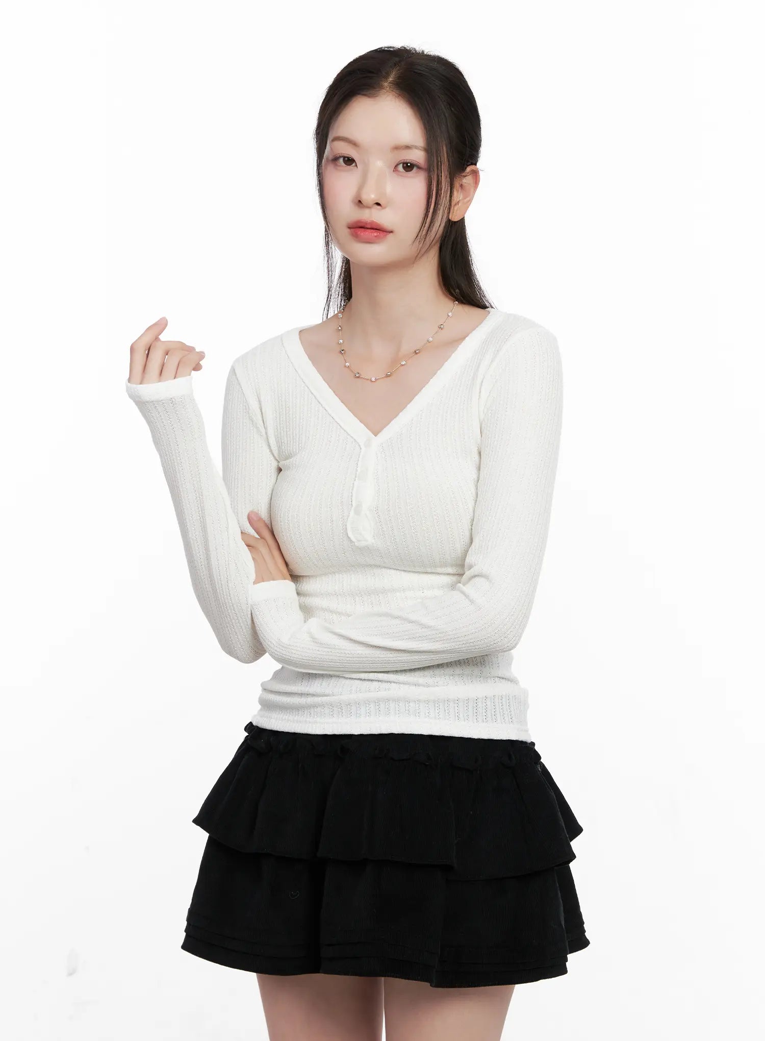 ribbed-button-v-neck-long-sleeve-co530 / White