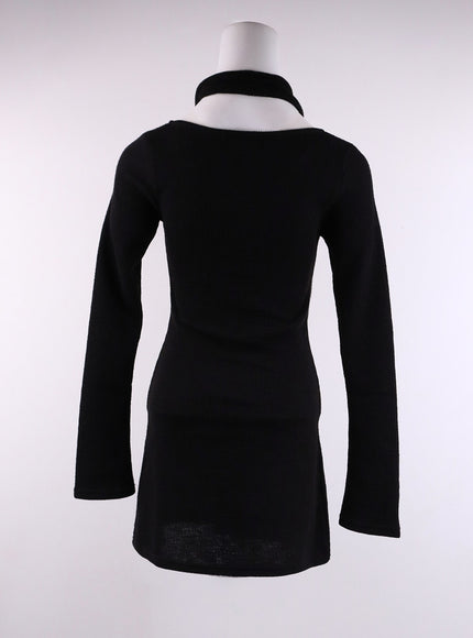 u-neck-slim-fit-mini-dress-with-scarf-cf407