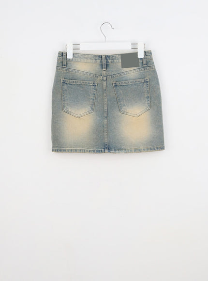 light-wash-denim-mini-skirt-cy324