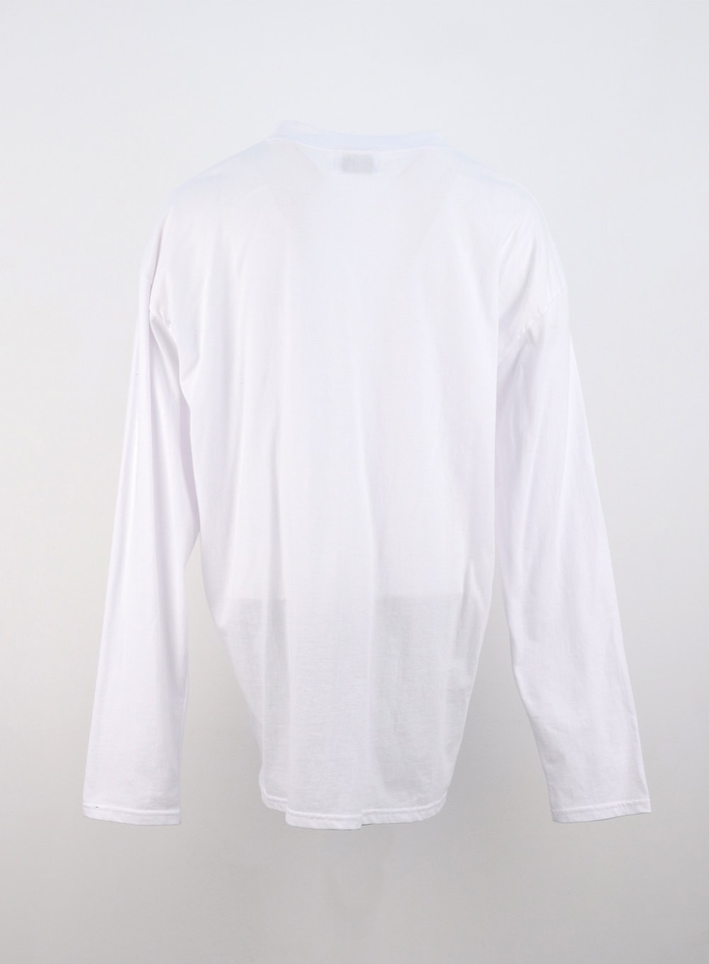 graphic-loose-fit-long-sleeve-tee-cs320