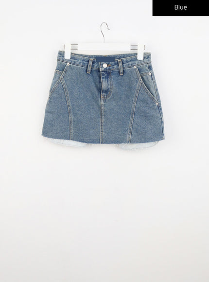 ripped-hem-denim-mini-skirt-cu326