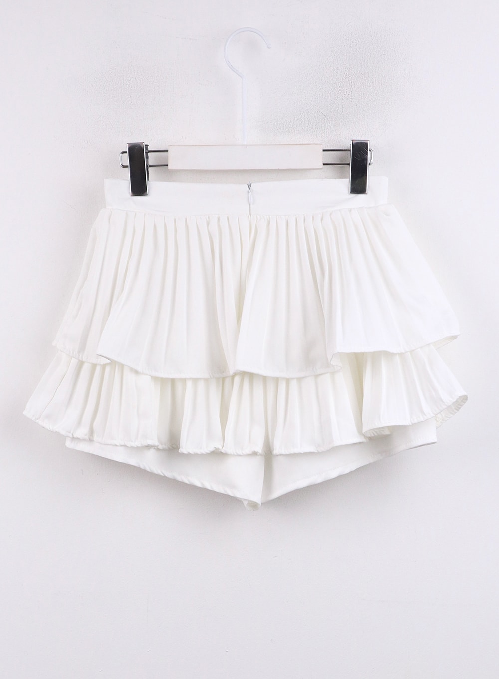 Shirred Ruffle Mini Skirt CJ423 - Korean Women's Fashion | LEWKIN