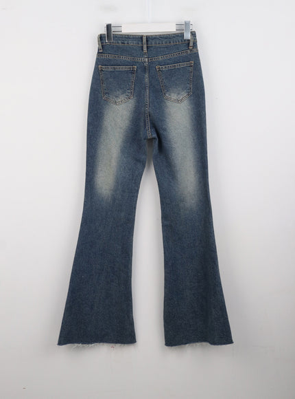 slim-fit-bootcut-jeans-cg319