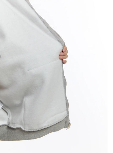 oversized-graphic-faux-fur-zip-hoodie-cn527