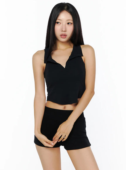 v-neck-collar-sleeveless-top-cu515 / Black