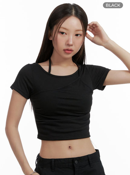 layered-halter-neck-crop-top-ol401 / Black