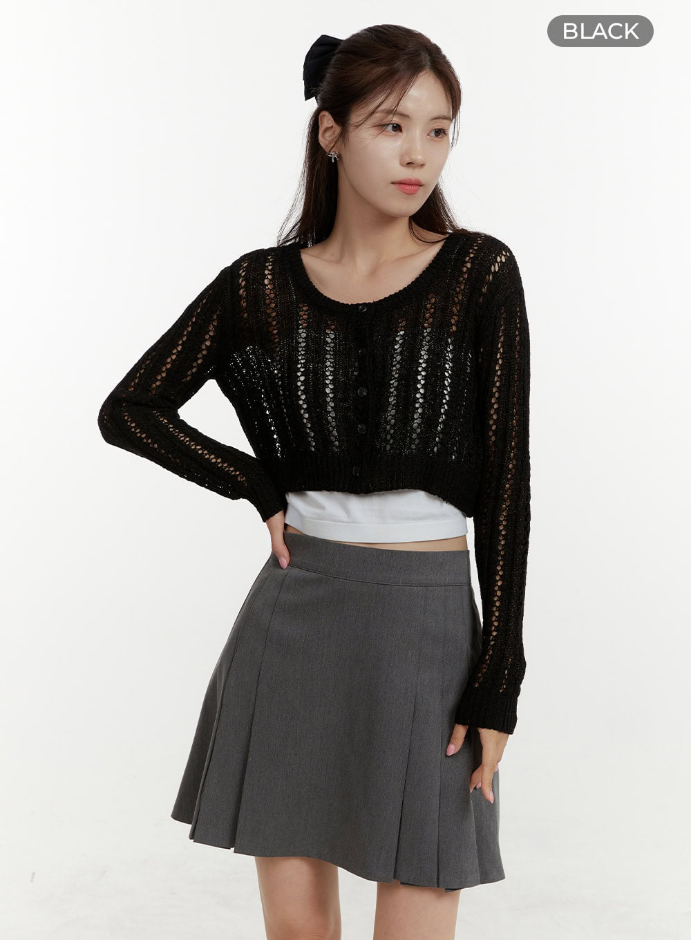 hollow-out-cropped-cardigan-oy409 / Black