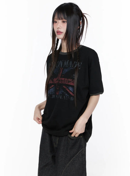 Graphic Short Sleeve Tee CU519 in Black, size S/M