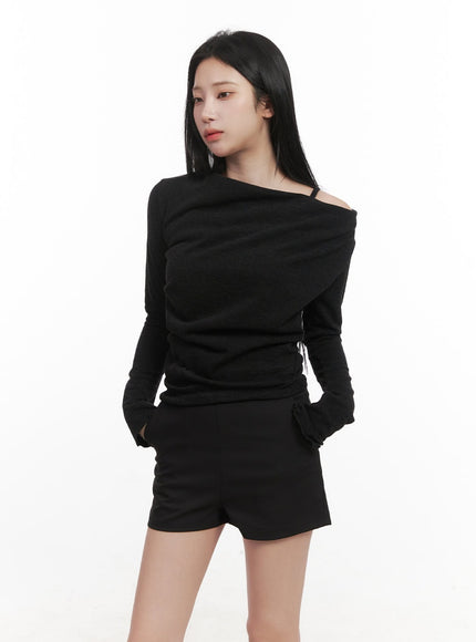 shirred-one-shoulder-slim-fit-top-cj516 / Black