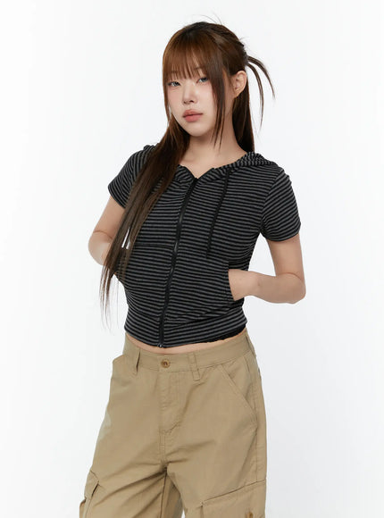 striped-short-sleeve-hooded-zip-up-cy519 / Black