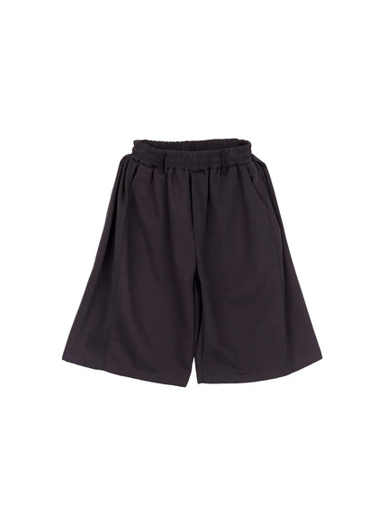 Pleated Baggy Sweat Shorts CA503 - Casual style | LEWKIN Pleated Baggy Sweat Shorts CA503 - Casual style | LEWKIN