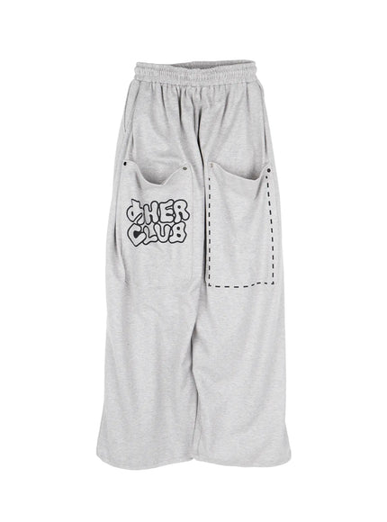 wide-leg-graphic-sweatpants-cy512 / Gray
