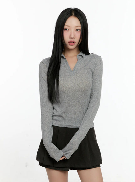 trendy-slit-collar-crop-top-cn505 / Gray