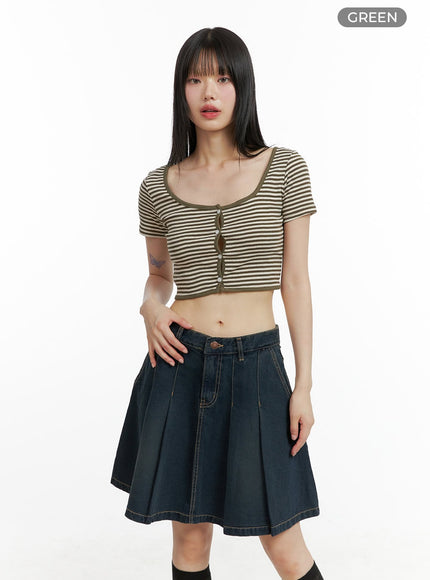 stripe-buttoned-crop-top-cl403 / Green