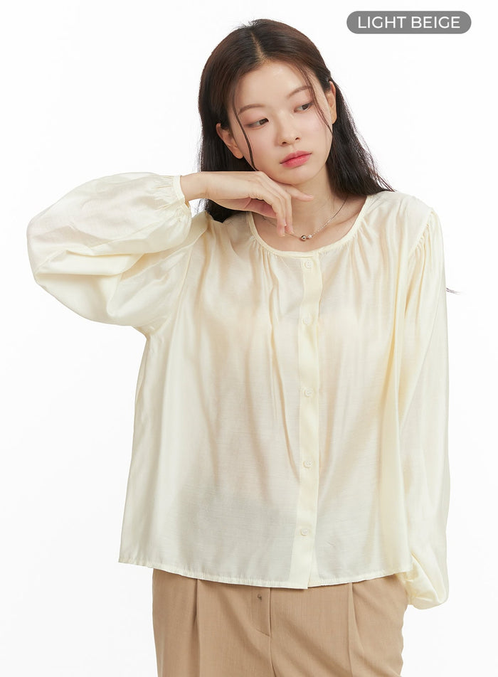 sheer-shirred-button-up-blouse-oy417 / Light beige