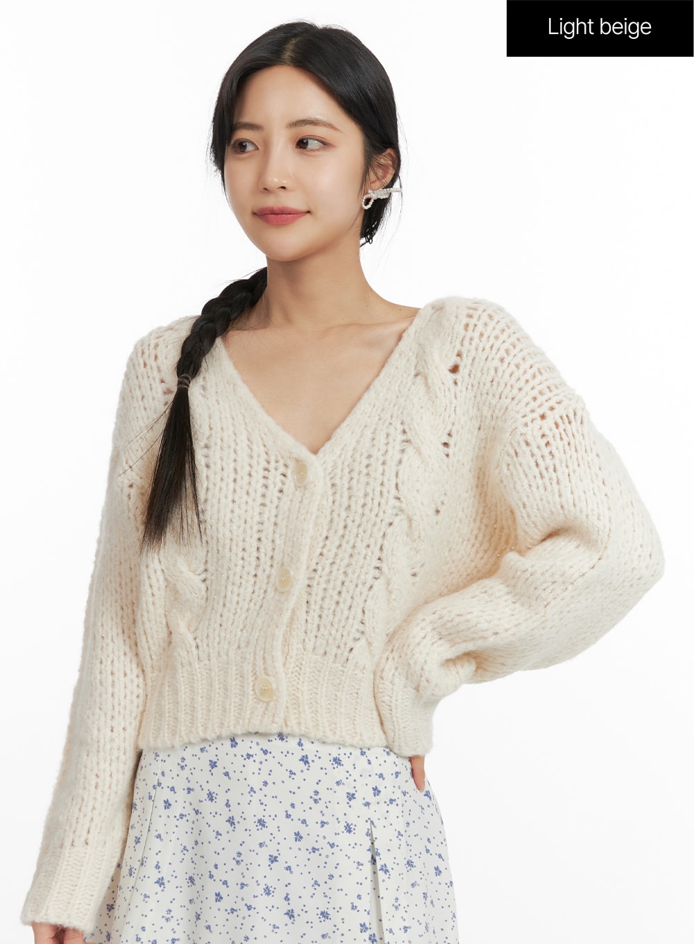 cable-knit-solid-cardigan-of416 / Light beige