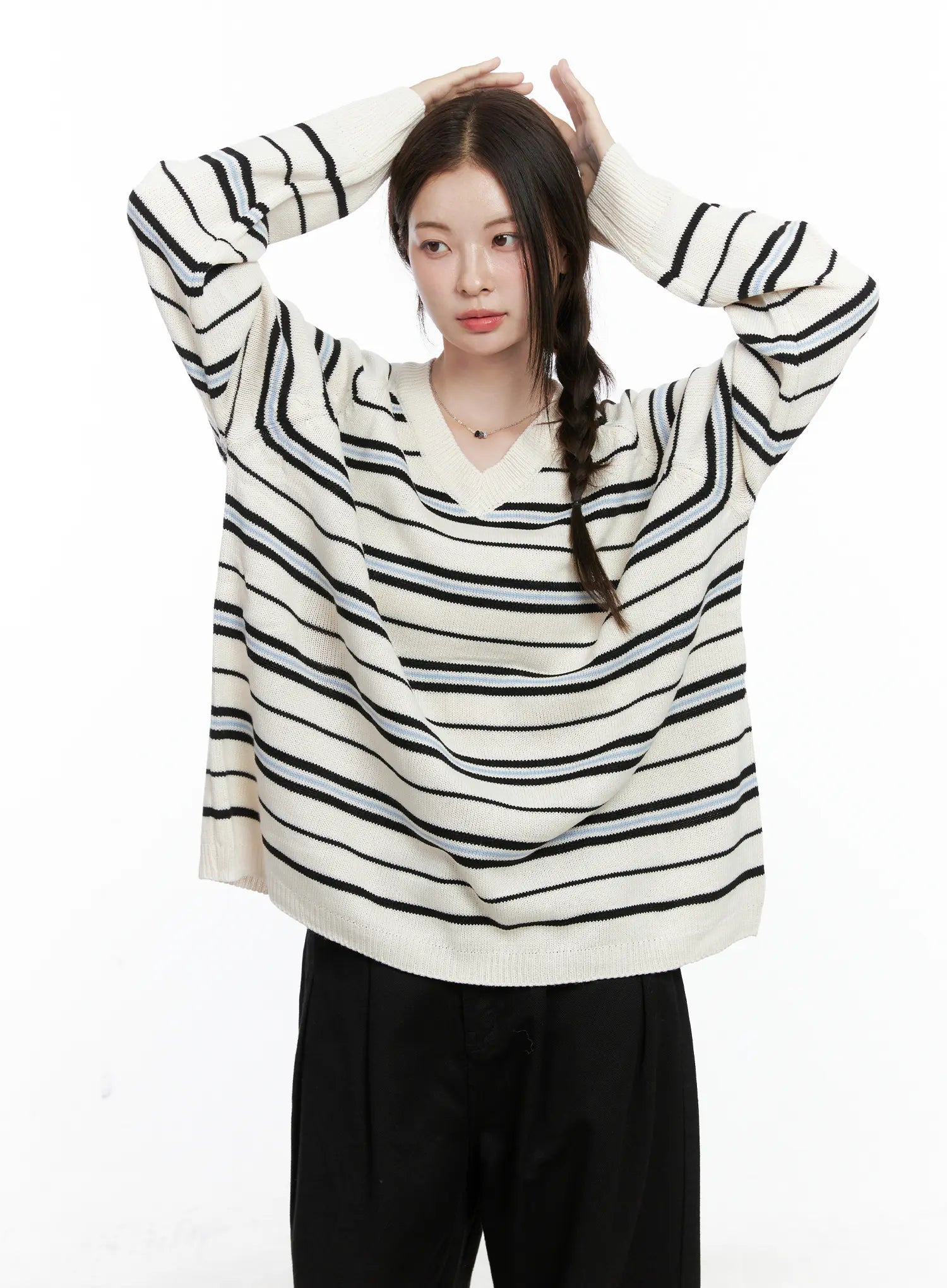 oversized-v-neck-striped-knit-sweater-co503 / Light beige