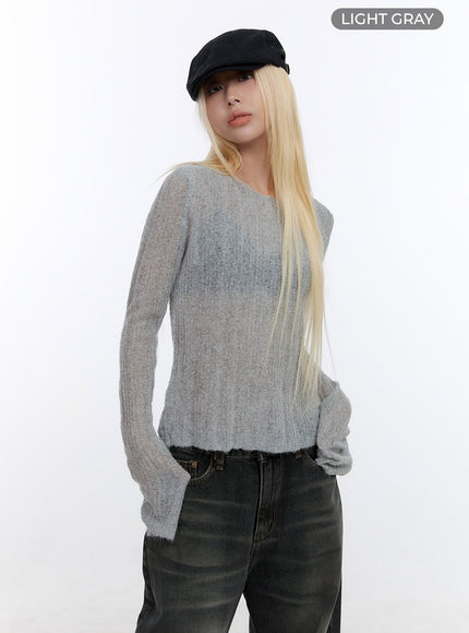 buckle-cut-out-knit-top-co422 / Light gray