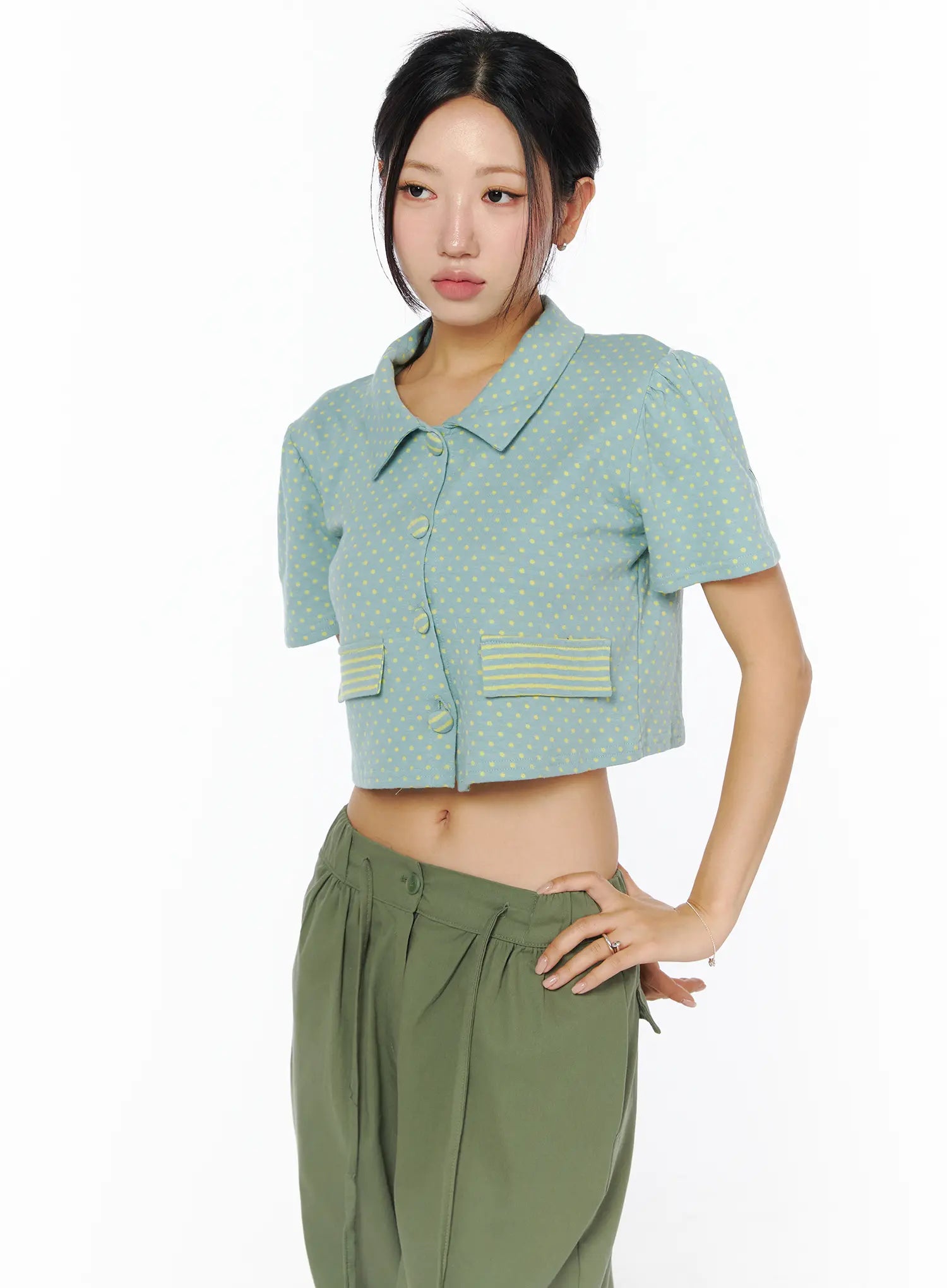 collared-polka-dot-crop-cardigan-cu512 / Mint