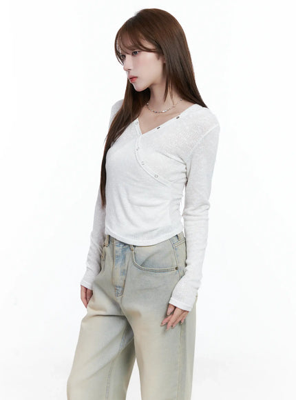 v-neck-wrap-buttoned-hoodie-cs501 / White