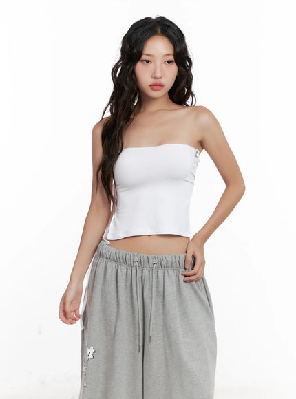 eyelet-halter-knit-top-cl521 / White
