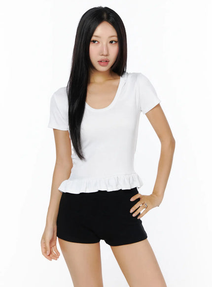 ruffle-hem-u-neck-tee-cu512 / White
