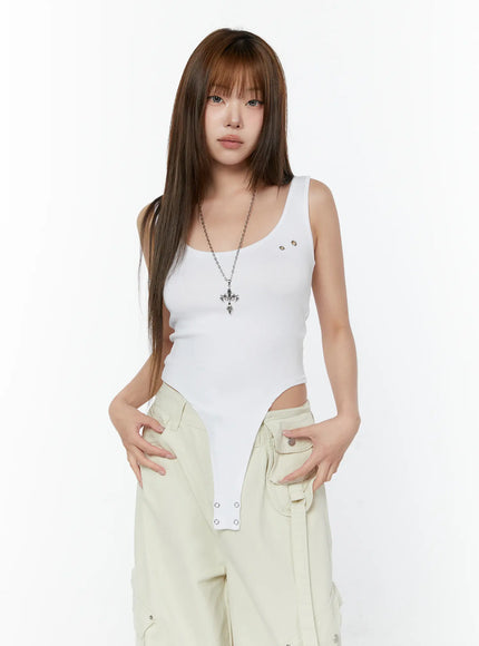 hooded-stud-bodysuit-cy518 / White