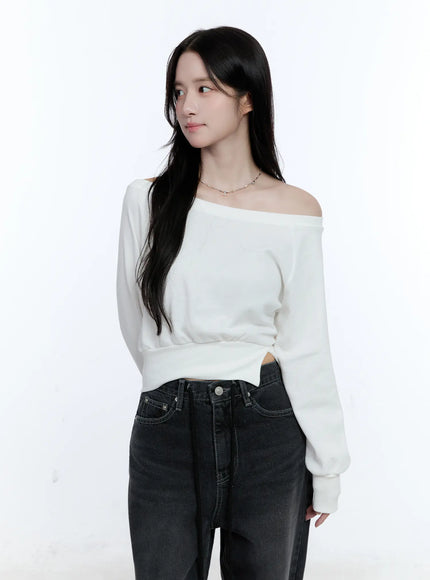 asymmetric-off-shoulder-sweatshirt-top-cg512 / White