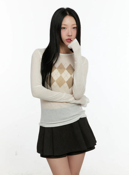 argyle-pattern-long-sleeve-tee-cn505 / White