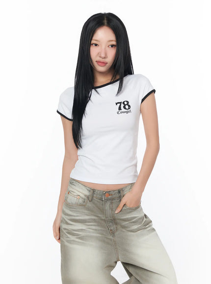 chic-slim-fit-graphic-tee-cy513 / White