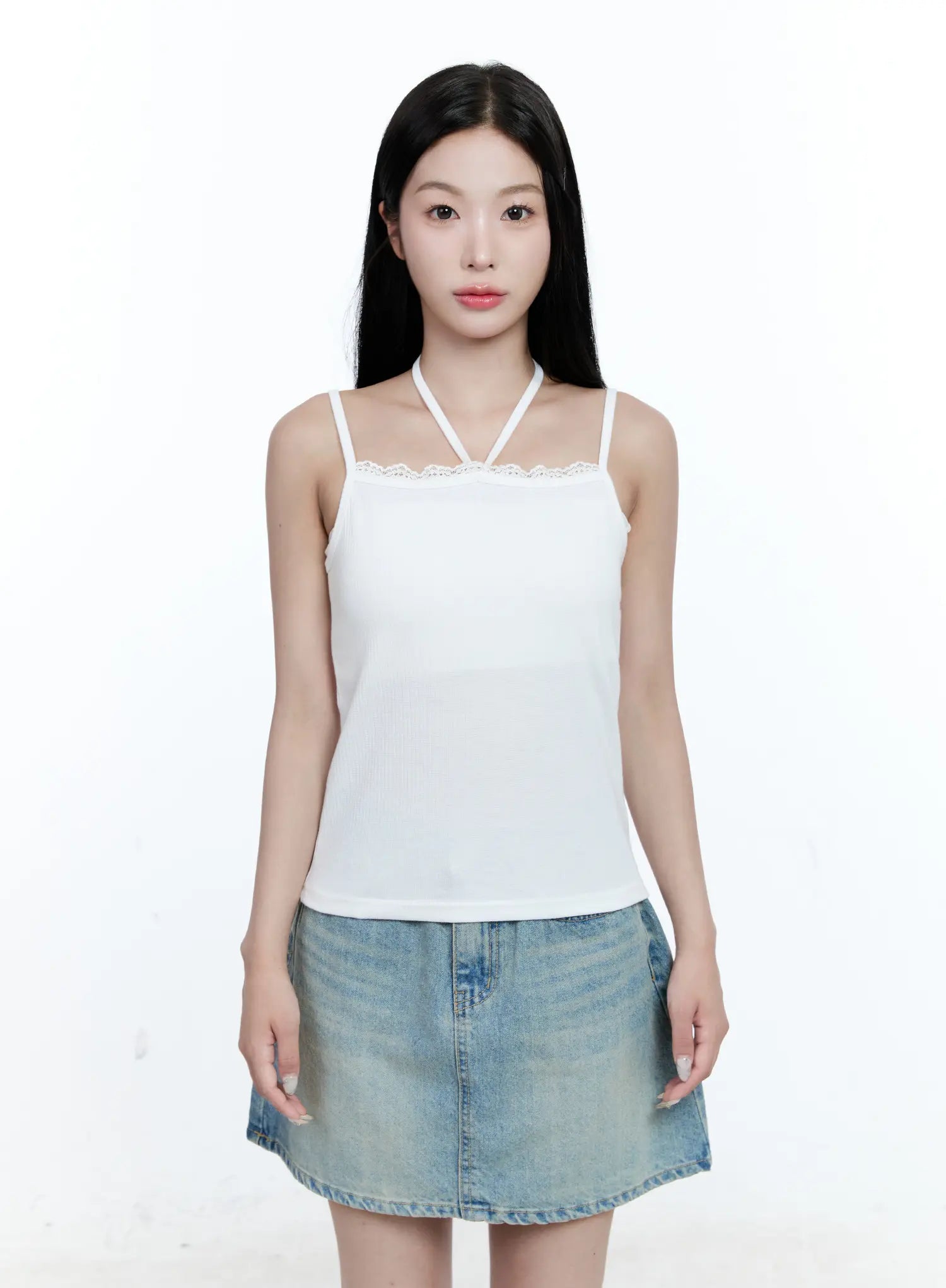 lace-trim-halter-tank-cg512 / White