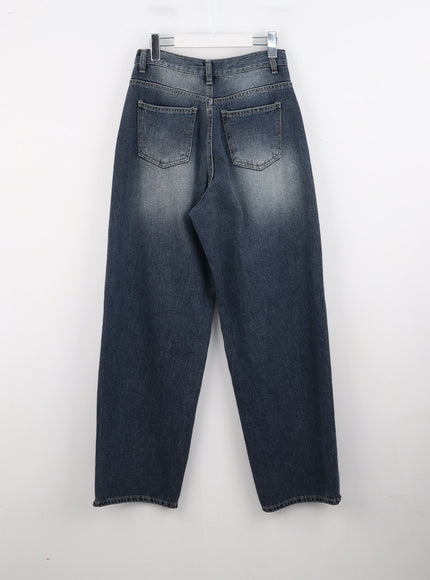 wide-leg-washed-jeans-cg331