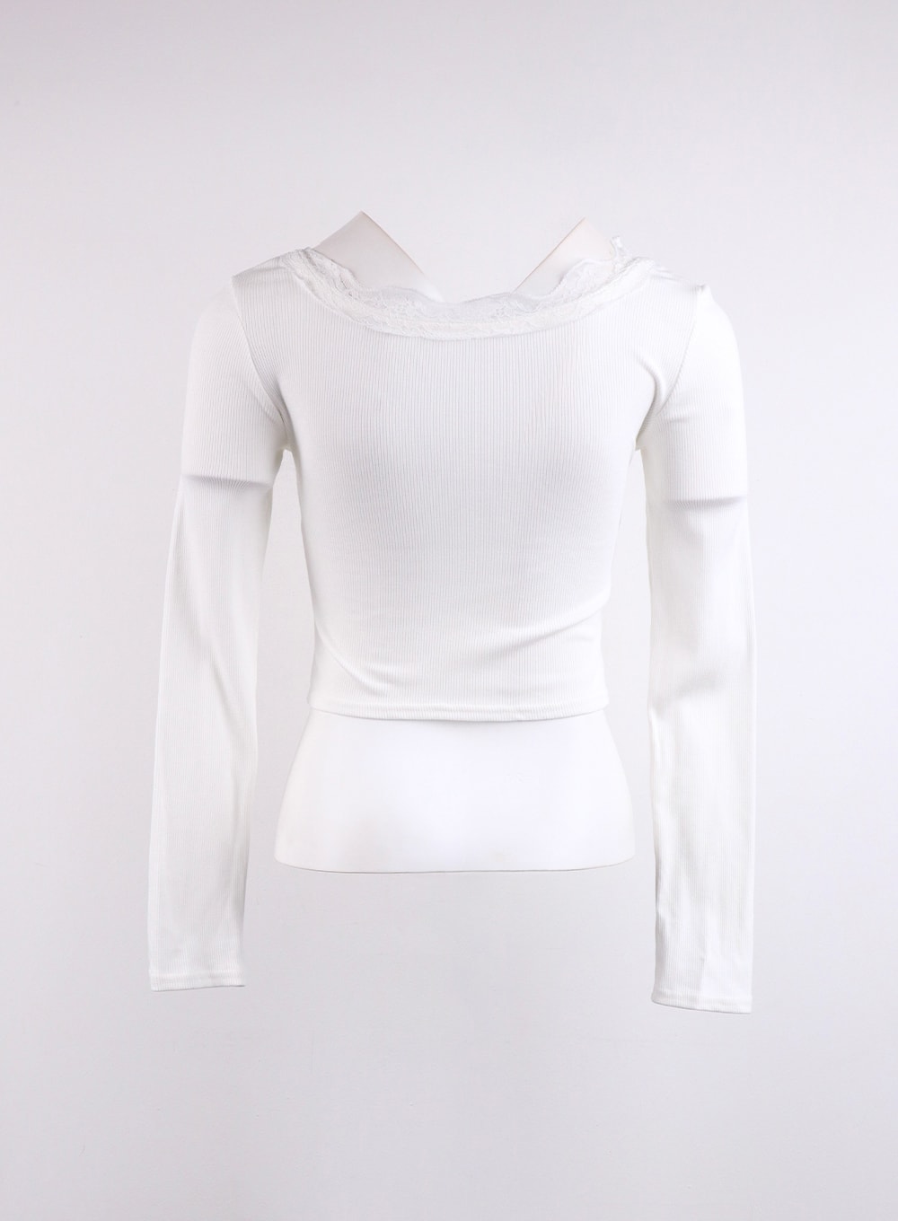 u-neck-lace-long-sleeve-tee-cj423