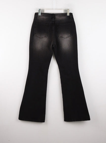 low-rise-bootcut-jeans-cd304