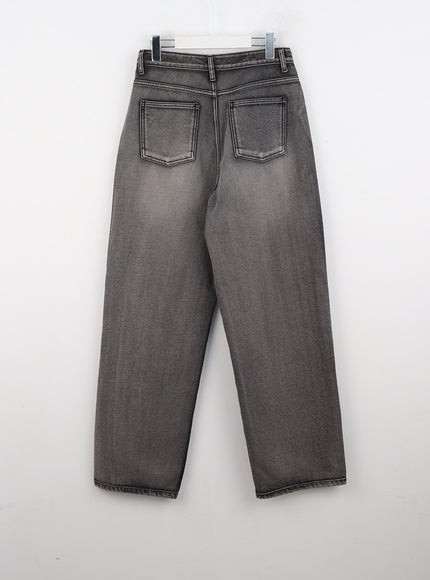 straight-leg-gray-jeans-cn324