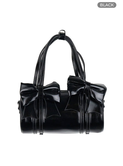 charmribbon-faux-leather-tote-os411