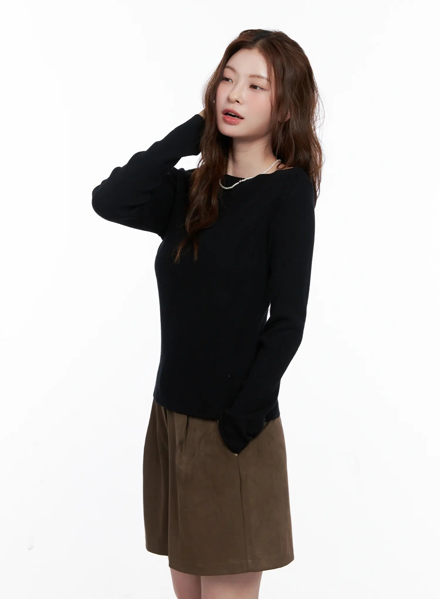 loose-fit-boat-neck-knit-cg520 / Black