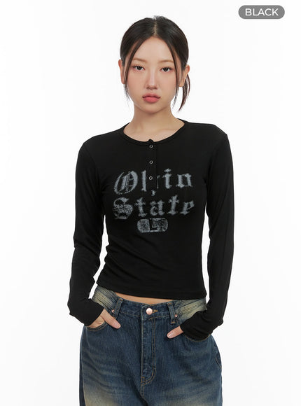 buttoned-graphic-long-sleeve-cg423 / Black