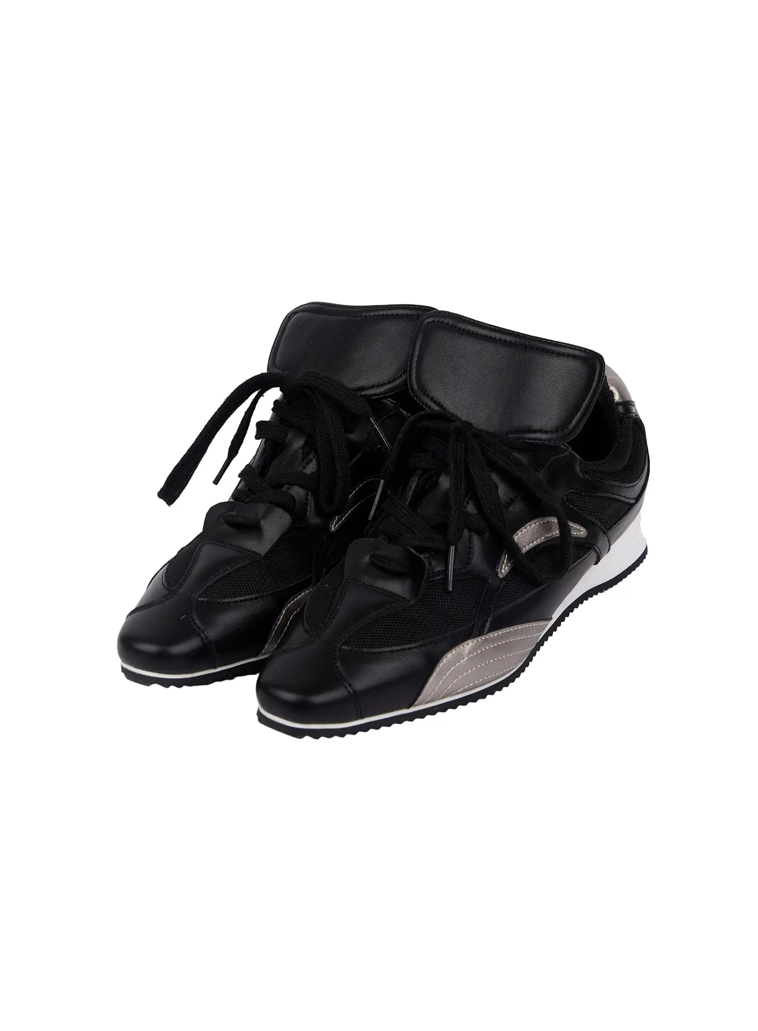 metallic-stilleto-sneakers-cm520 / Black