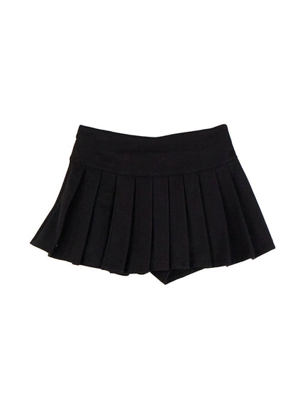 pleated-solid-print-mini-skirt-cd409 / Black