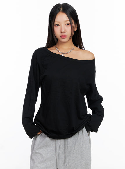 relaxed-off-shoulder-long-sleeve-top-co514 / Black