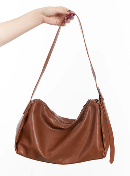 versatile-two-way-square-shoulder-bag-f502 / Brown