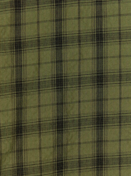 checkered-hooded-vest-ca506