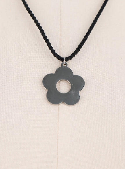 silver-color-flower-necklace-cl331