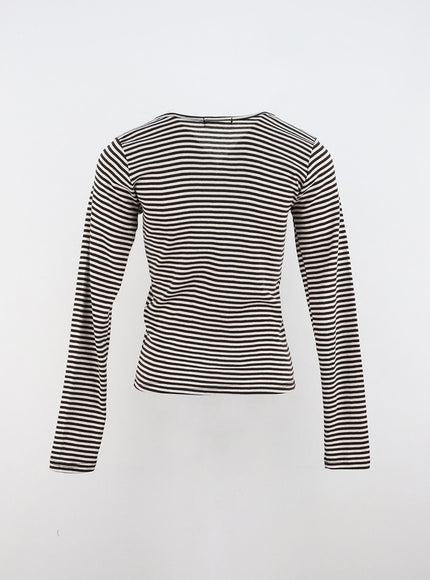 u-neck-stripe-long-sleeve-tee-oo319