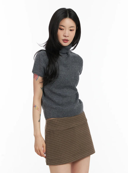 short-sleeve-turtleneck-knit-top-cd509 / Dark gray
