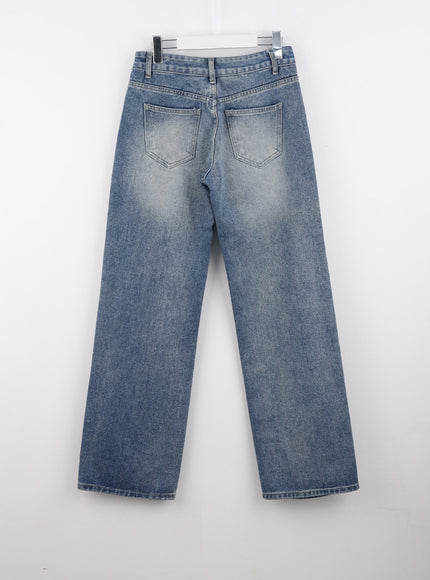 washed-denim-straight-jeans-cs313