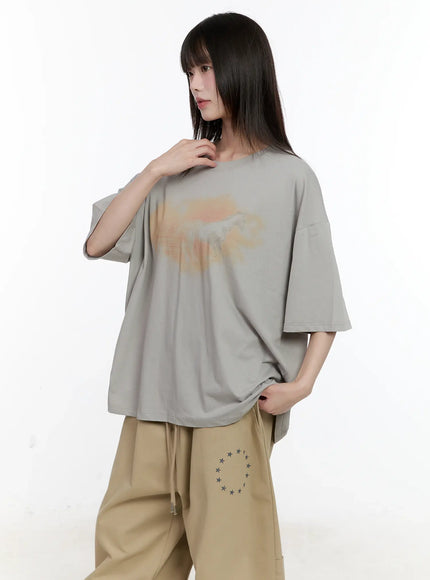 washed-graphic-oversized-tee-cl504 / Gray