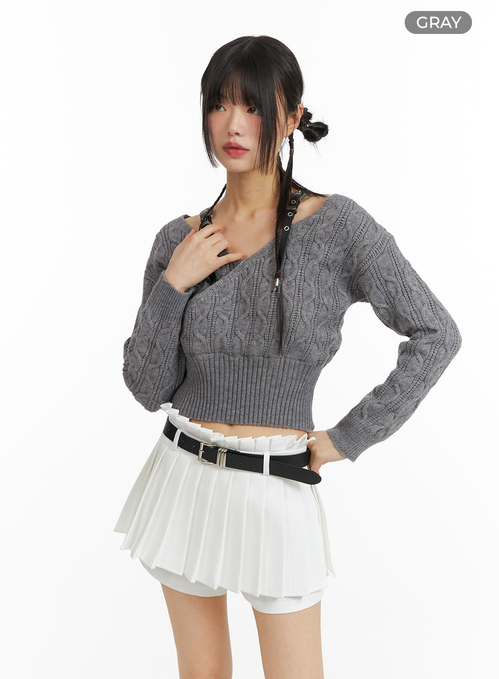 cable-knit-buckle-sweater-cf420 / Gray