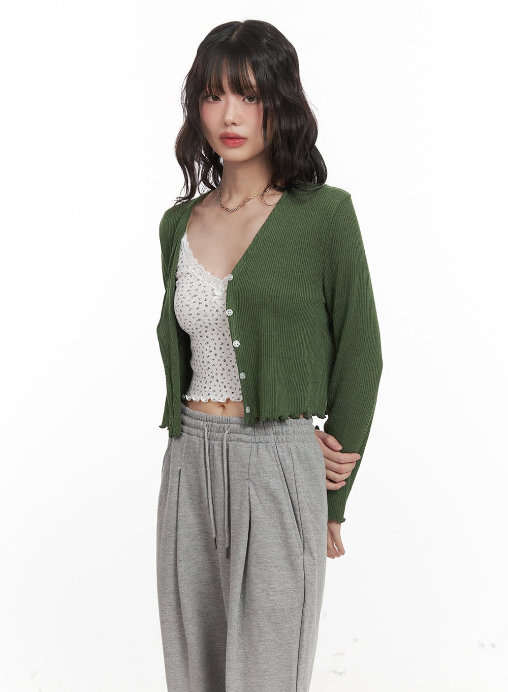 v-neck-buttoned-crop-cardigan-cj528 / Green